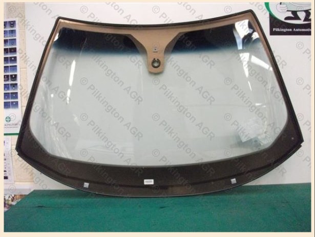 ALFA GIULIETTA  A PILKINGTON