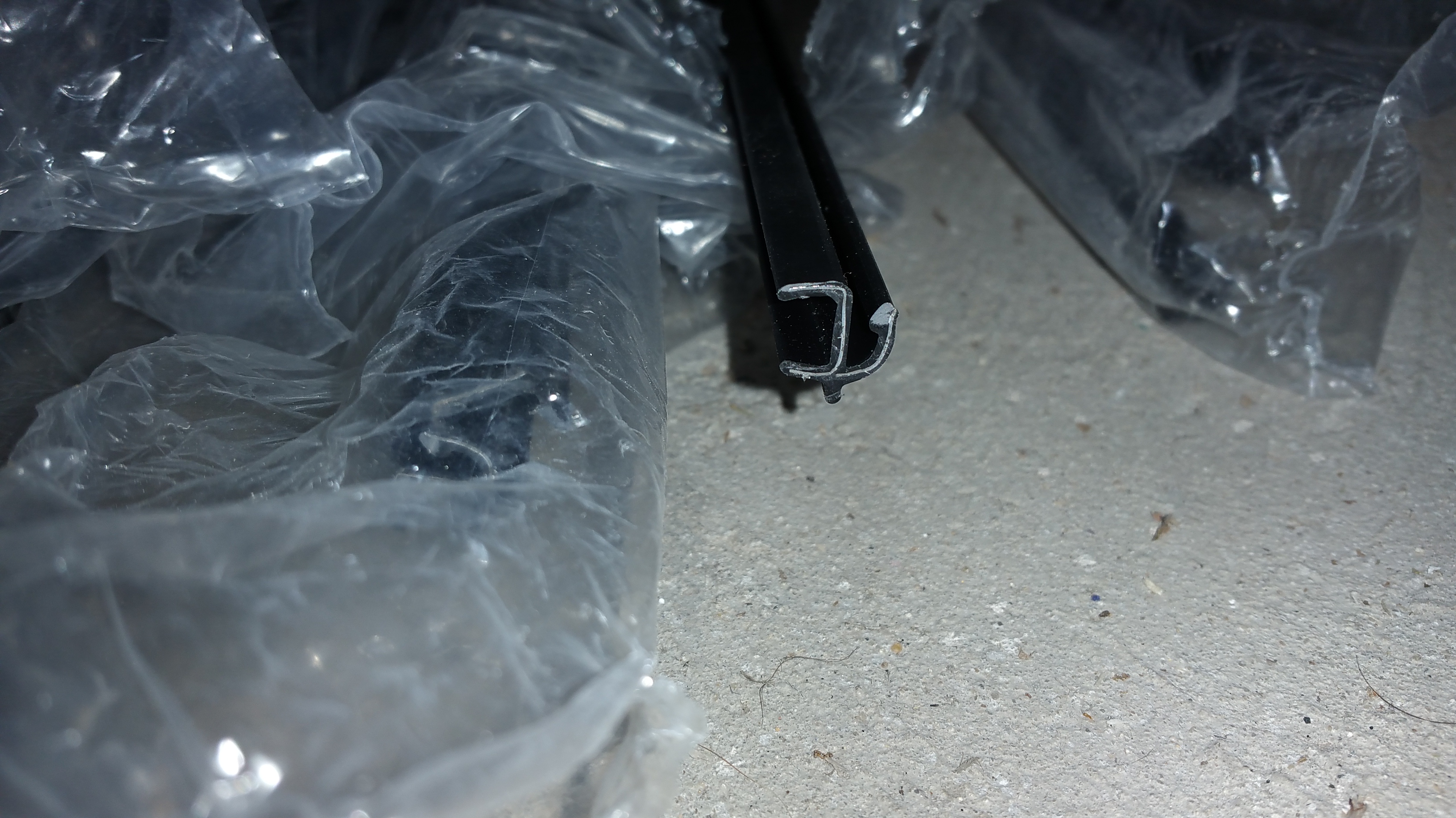 MAN TGA XL A BAUSET lišta spodná vnútorná