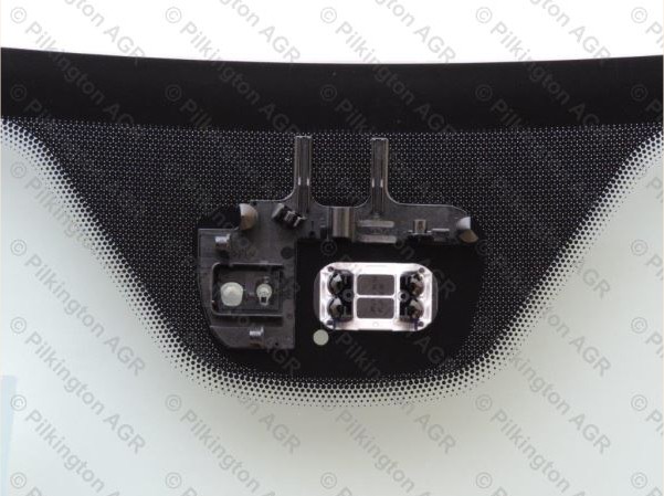 MERCEDES W203 A C-CLASS 4T PILKINGTON