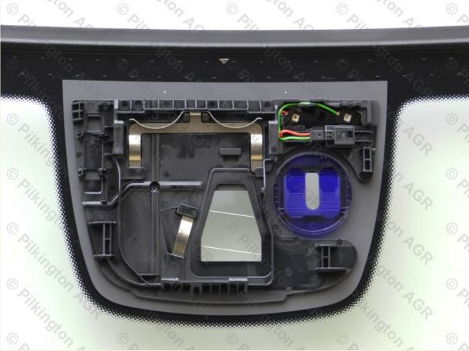 MERCEDES W212 A E-CLASS 4D PILKINGTON