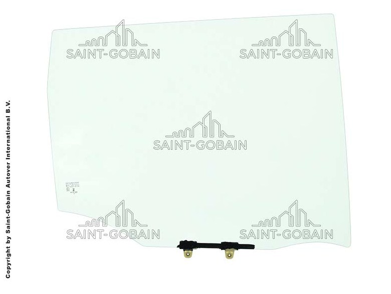 NISSAN TERRANO II R     /FORD MAVERICK SAINT-GOBAIN