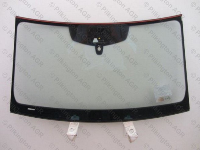 PORSCHE MACAN A PILKINGTON