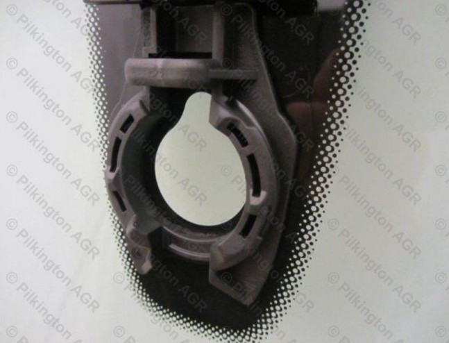 PORSCHE MACAN A PILKINGTON