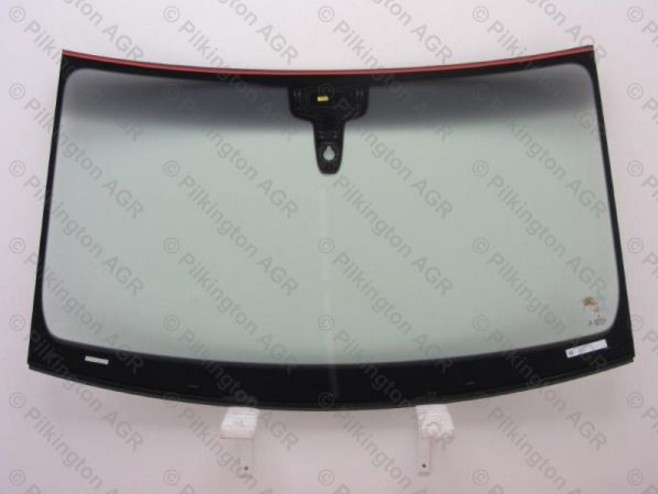 PORSCHE MACAN A PILKINGTON