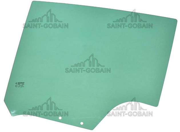 RENAULT CLIO IV R HATCHBACK SAINT-GOBAIN