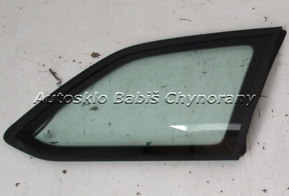 SKODA OCTAVIA III R AGC s čiernou lištou